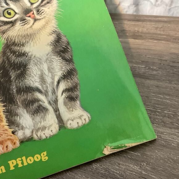 1976 Kittens Are Like That Softcover - Picture 3 of 8